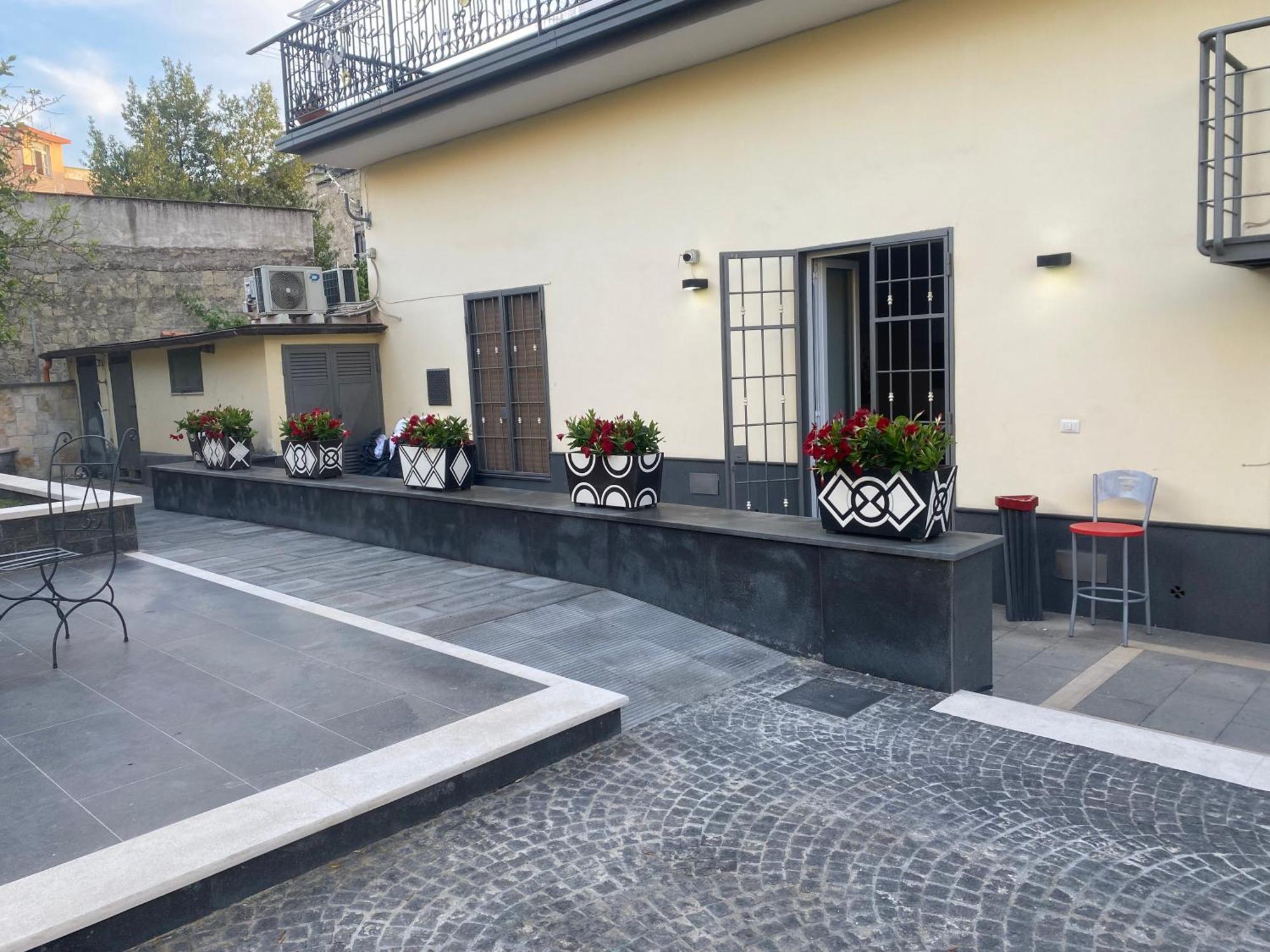 B&B Villa Filu Portici Εξωτερικό φωτογραφία